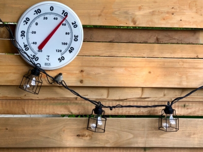 A che temperatura resiste il biadesivo? Ecco le sue qualità tecniche
