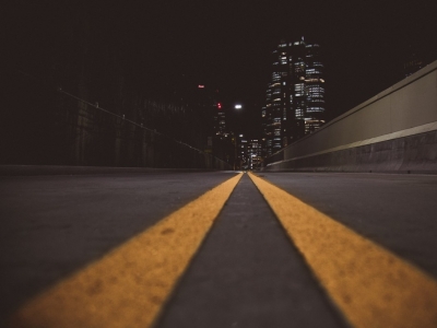 What adhesive tape is better for floor applications?